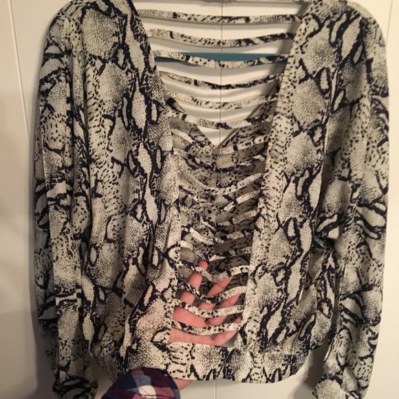 Shear crop top size L - Picture 2 of 3